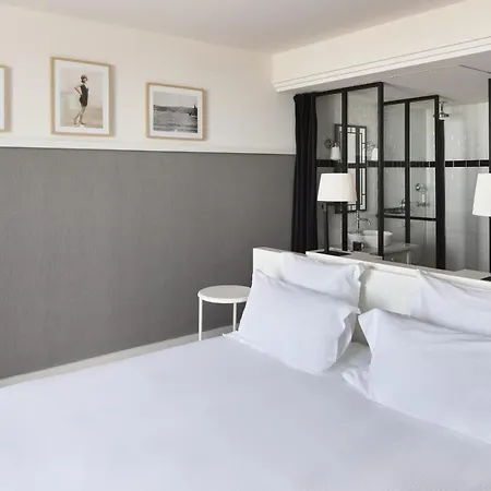 Grand Hotel Perros-Guirec